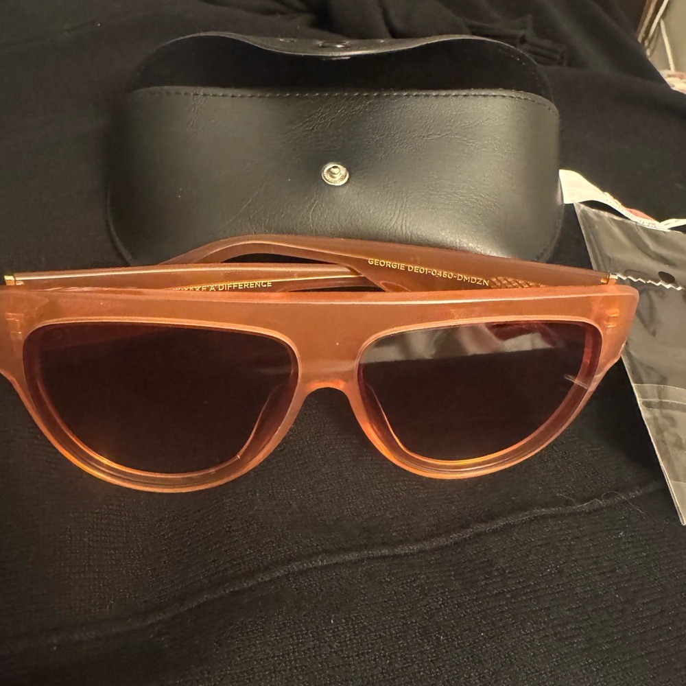 DIFF. SUN GLASSE.  ONLY. 45